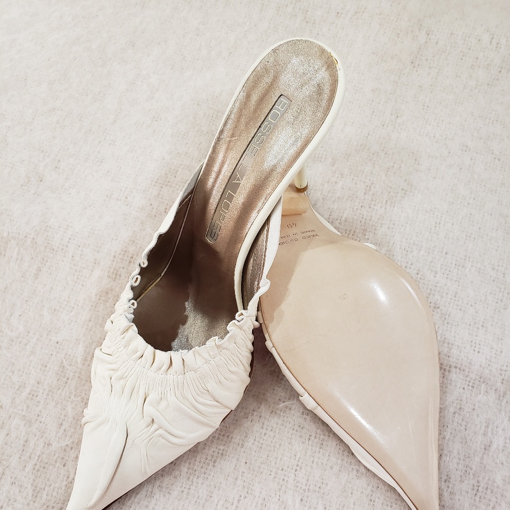 Shoes - Picture 4 of 5